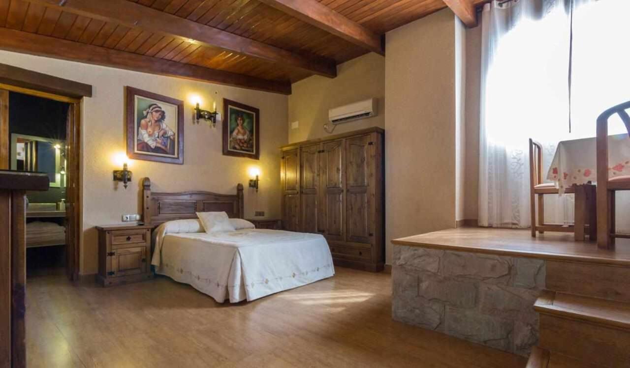 Casa Rural La Del Alba Seria Argamasilla de Alba Екстериор снимка